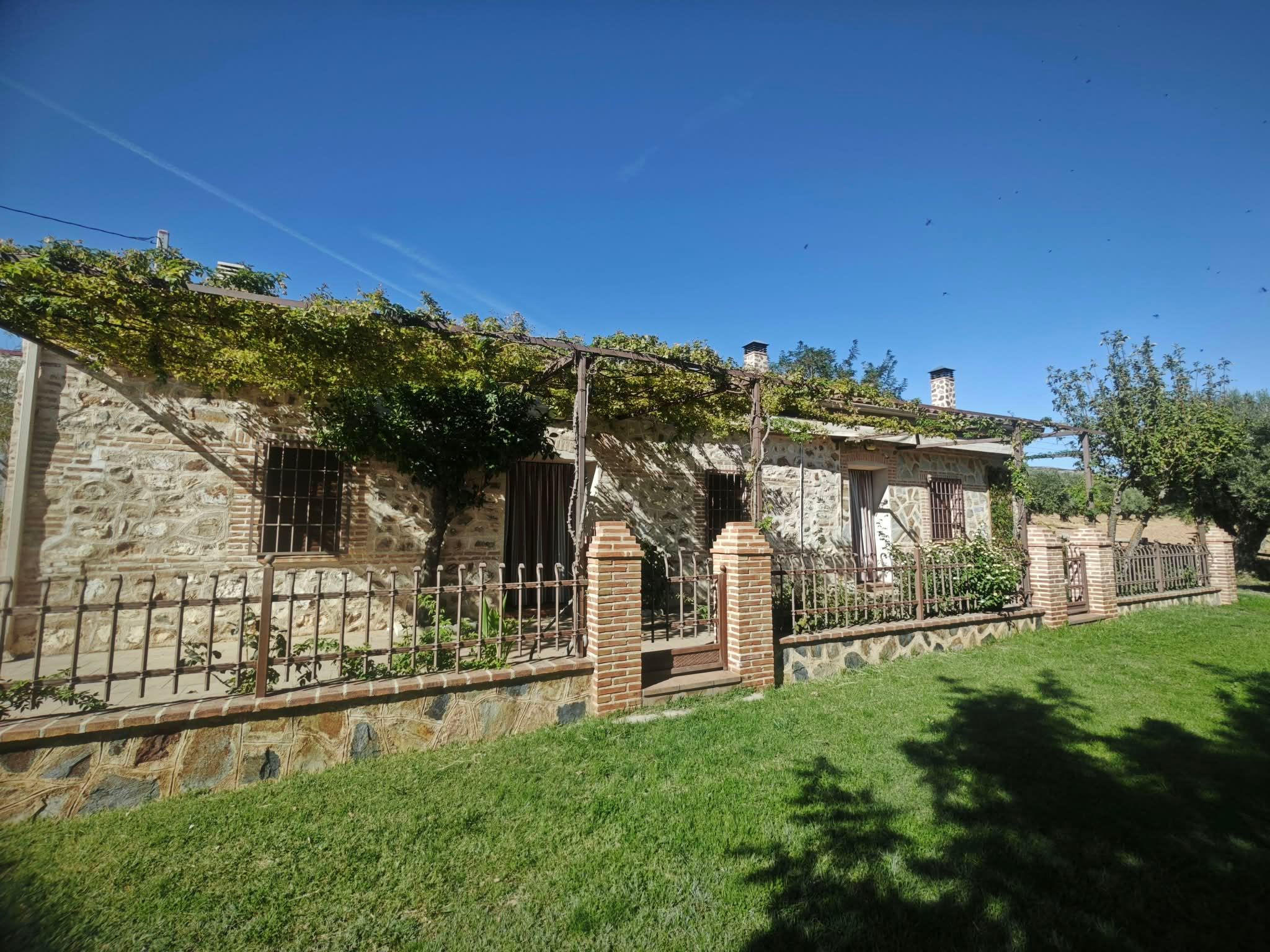 La casa en un día soleado